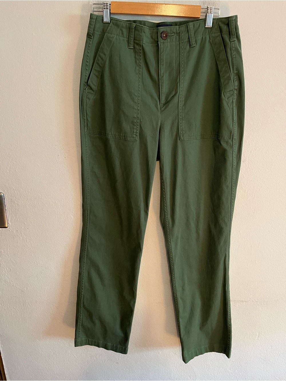 Lands End Women’s Green Khaki High Rise Straight Leg Leg  Size 10 Granola Girl